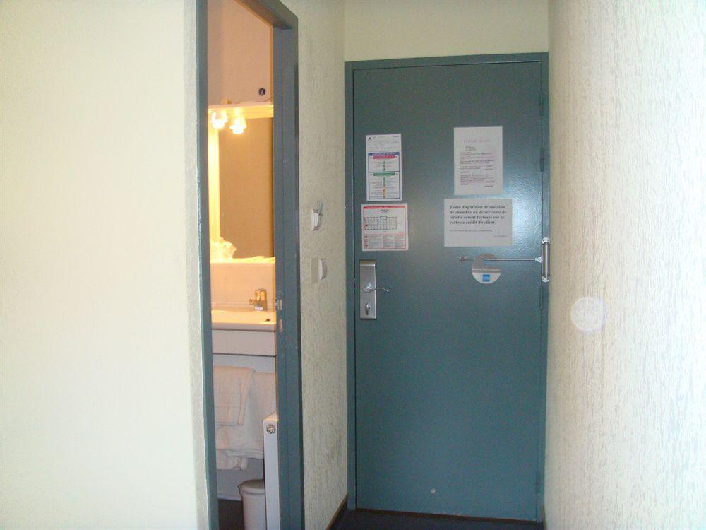 Hotel Eco Banassac Buitenkant foto