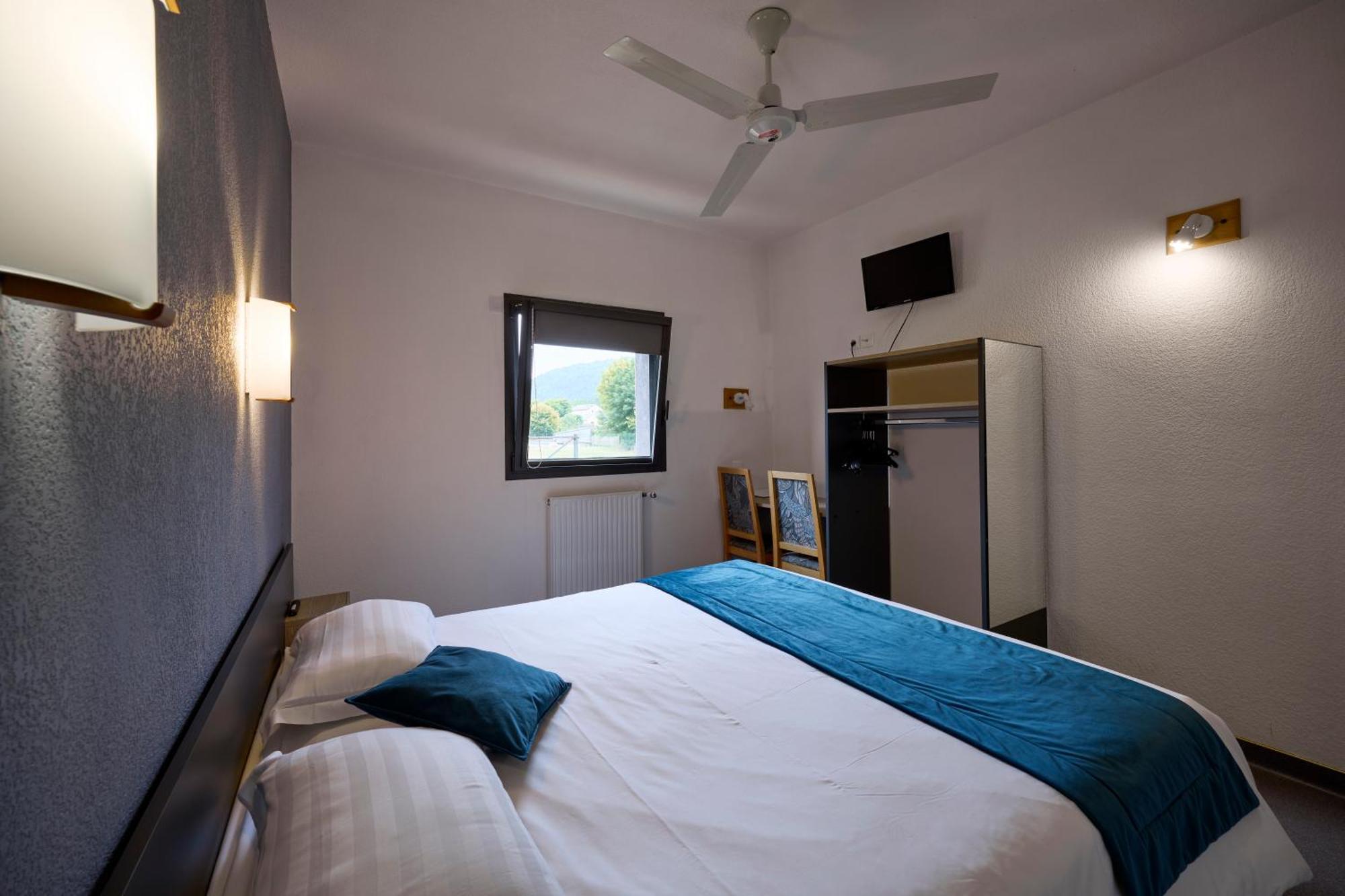 Hotel Eco Banassac Buitenkant foto
