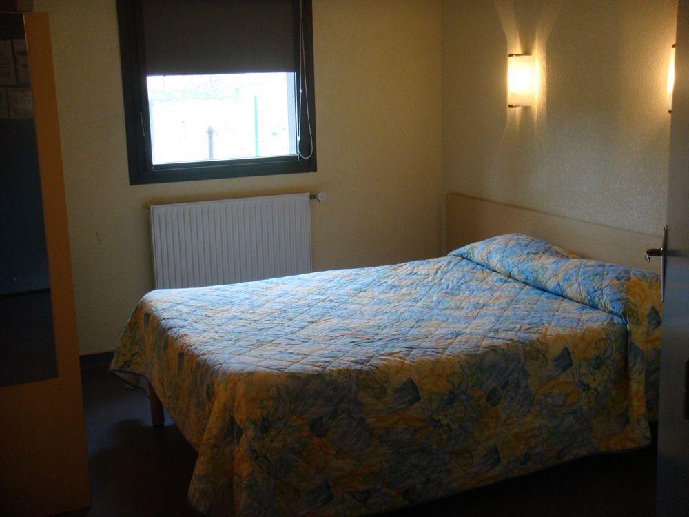 Hotel Eco Banassac Buitenkant foto